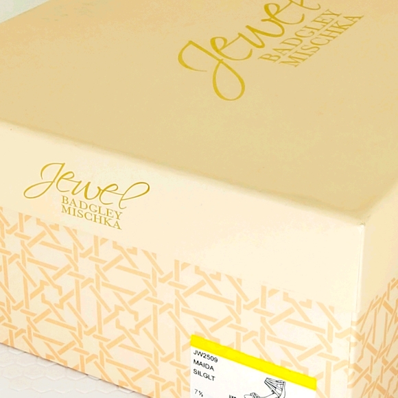 Jewel BADGLEY MISCHKA strapped wedge sandals - Picture 7 of 7